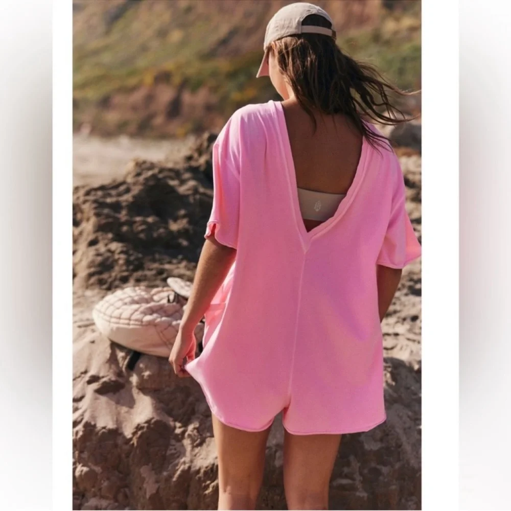 NWOT FREE PEOPLE Movement Hot Shot Tee Romper SZ: M - Picture 3 of 5